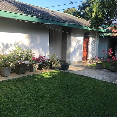 Wattarantanne Homestay Kandy Buitenkant foto