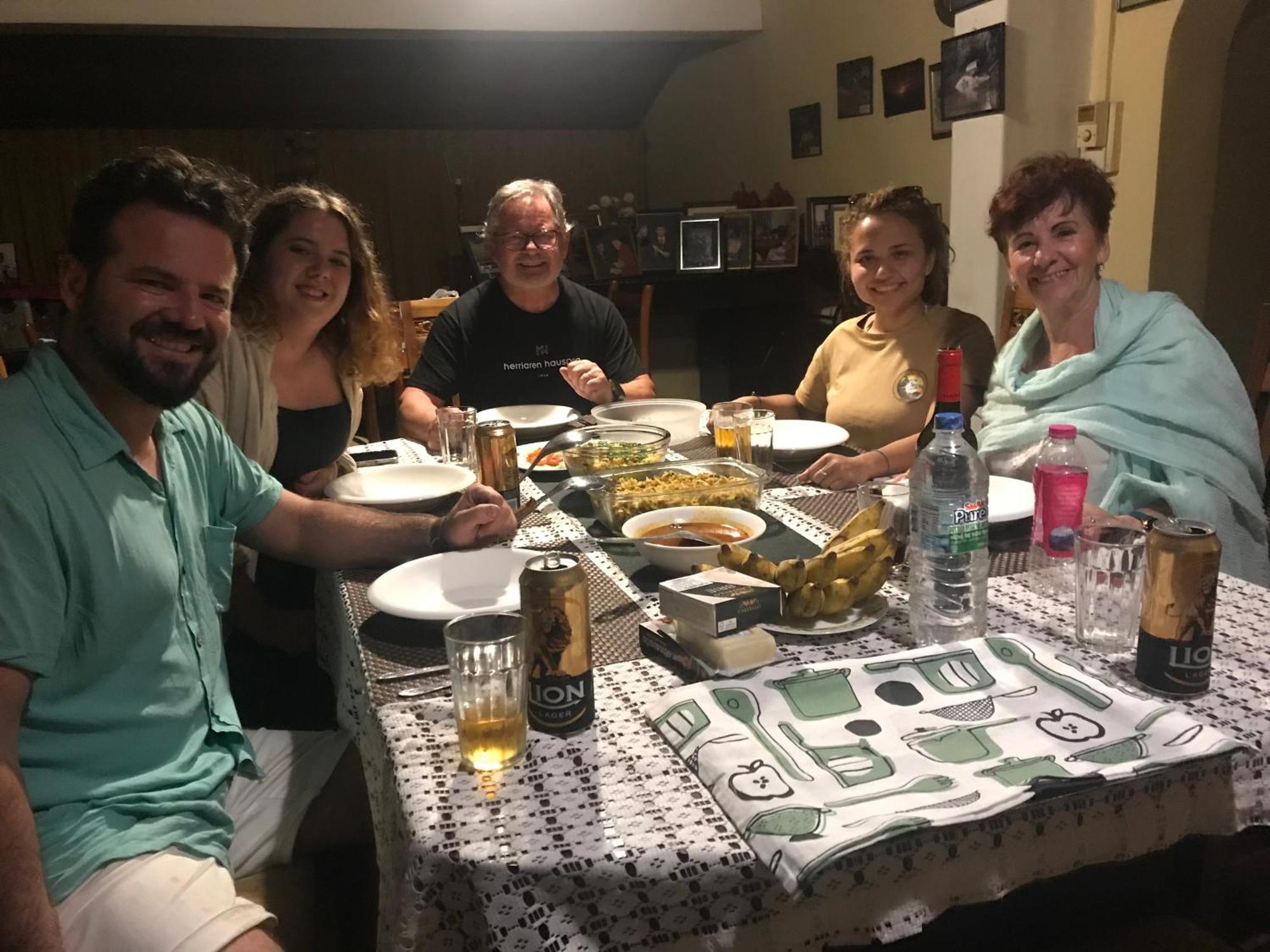 Wattarantanne Homestay Kandy Buitenkant foto