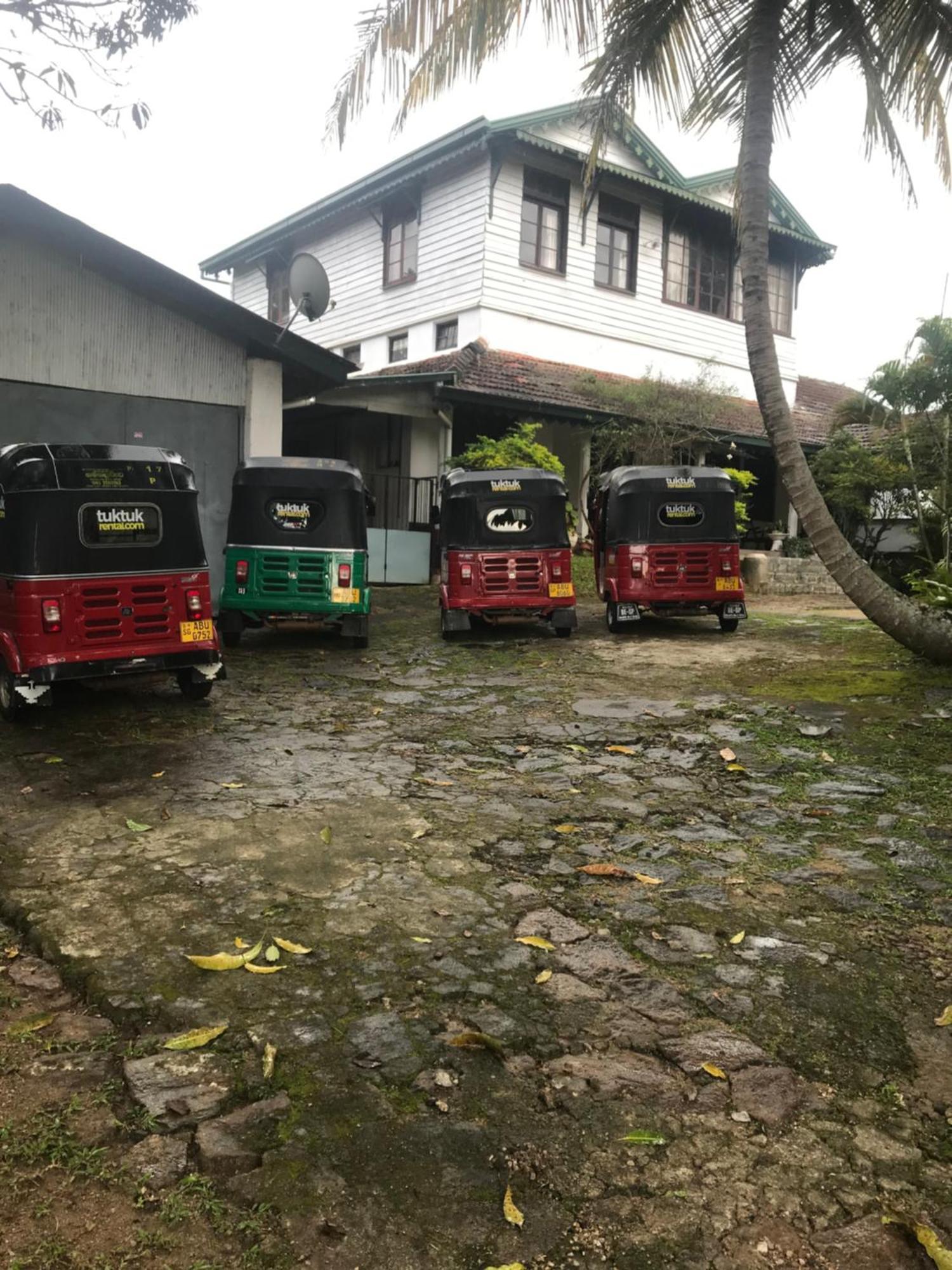 Wattarantanne Homestay Kandy Buitenkant foto