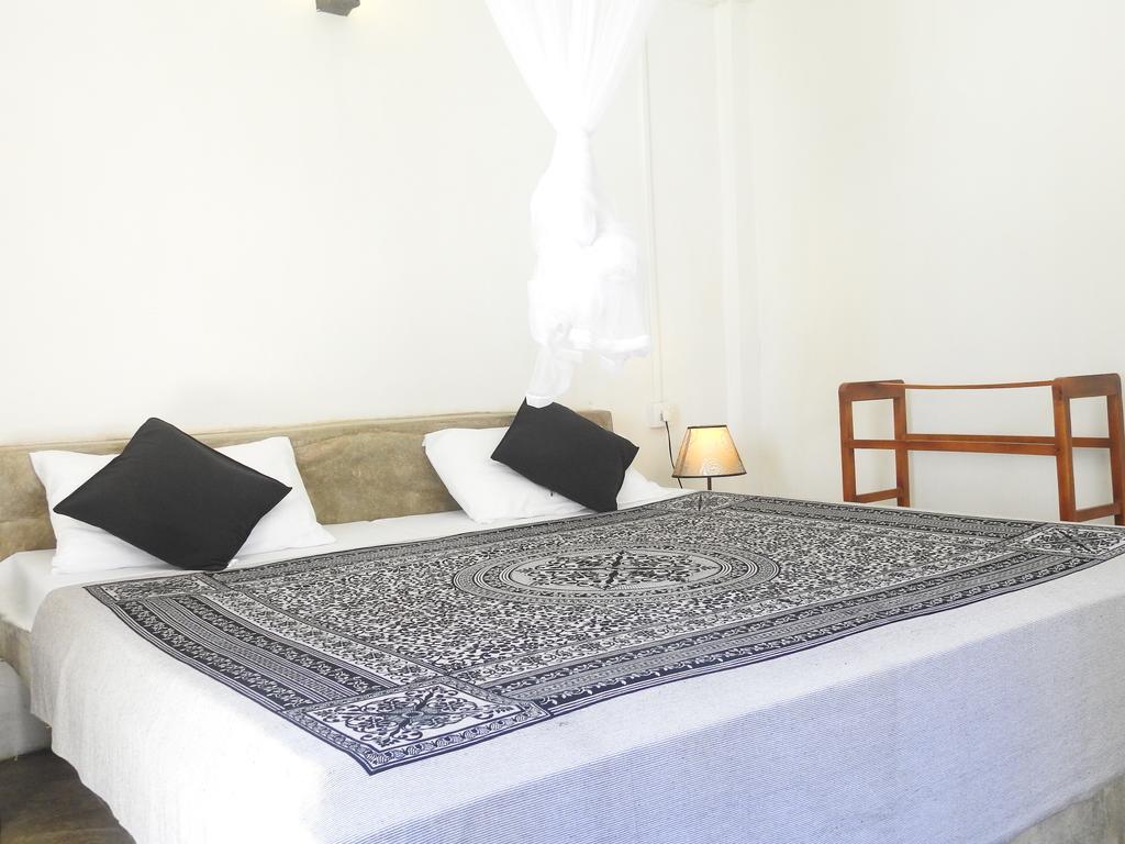 Wattarantanne Homestay Kandy Buitenkant foto